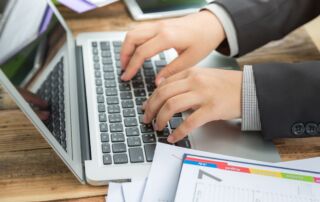 Tingkatkan Efisiensi Bisnis dengan Software Akuntansi Terintegrasi Accurate Online