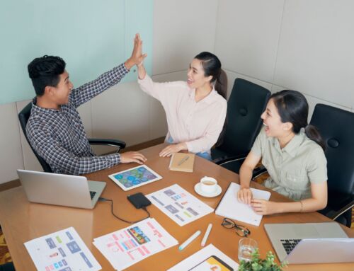 Bukan Hanya Tim yang Perlu Berkembang, Sistem dan Proses Kerja Juga Harus Didukung Software Akuntansi Accurate Online